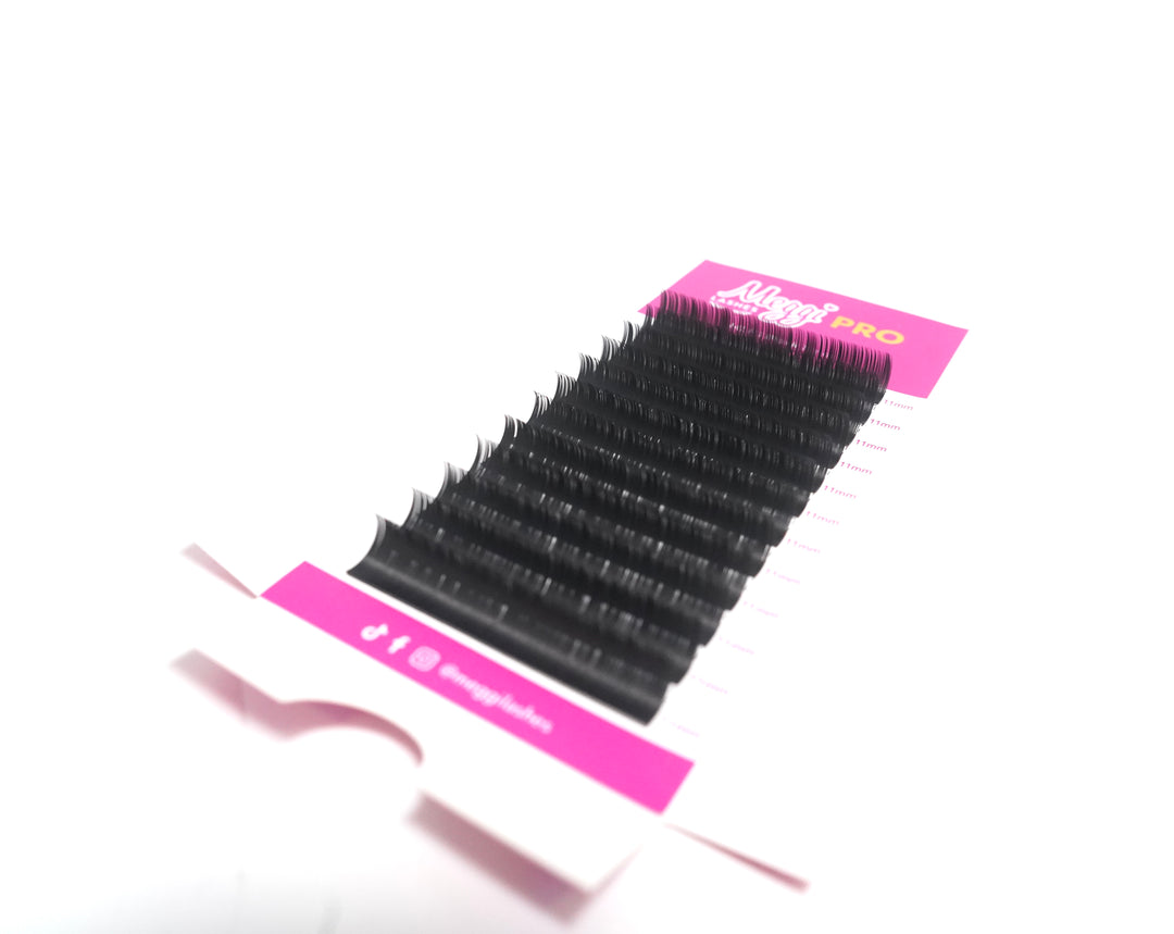 Black Single Length Classic Lashes - Meggi Lashes PRO