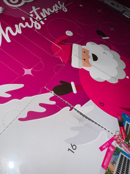 DAMAGED 24 Day Christmas Advent Calendar