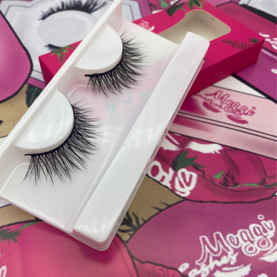 Balloon Lash – Meggi Lashes